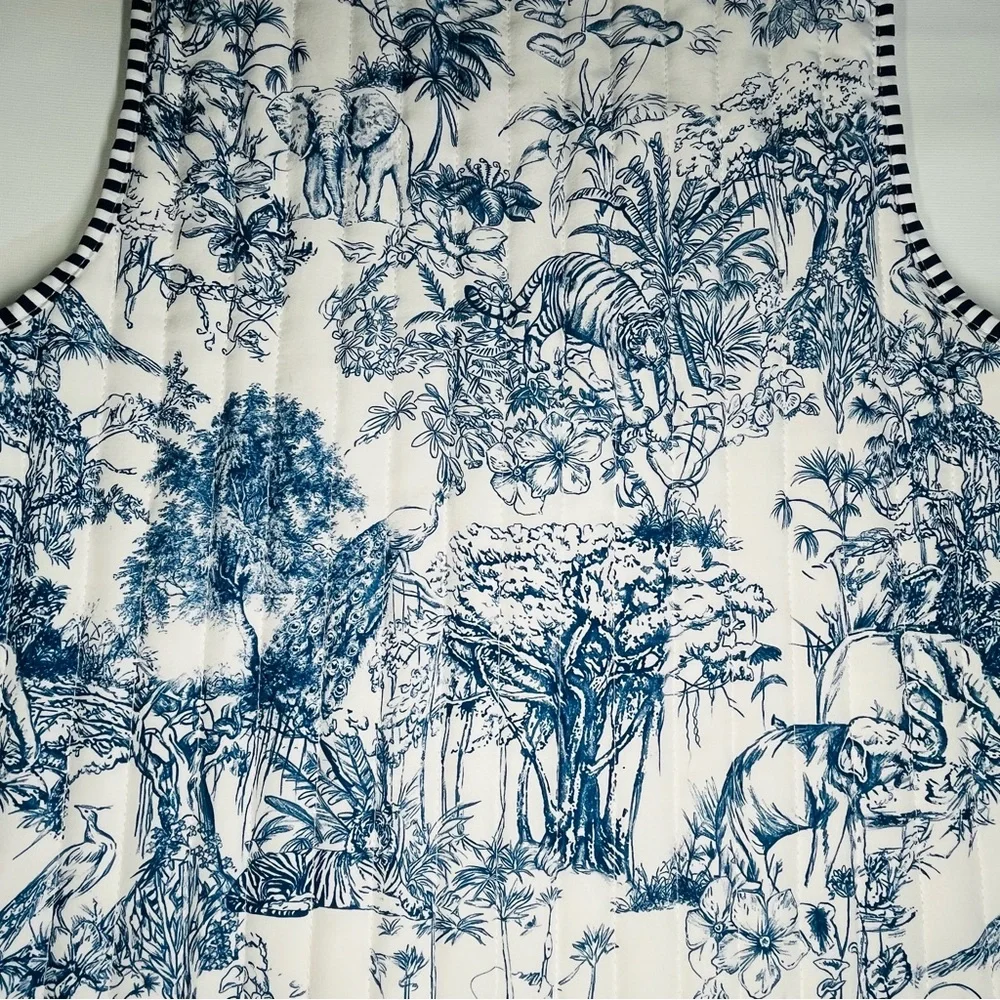 Safari Toile Quilted Vest Blue White Jungle Animals Tie Front Elephants Size L